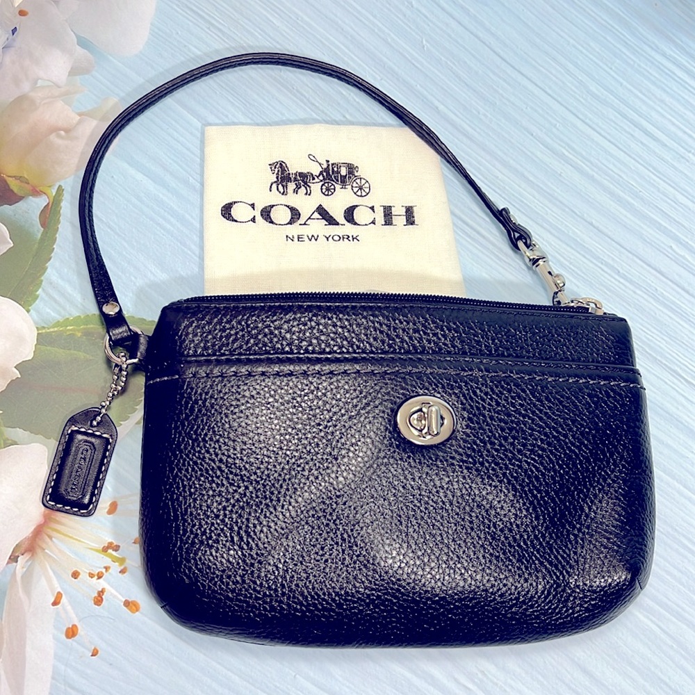 🌺 COACH BLACK PEBBLE LEATHER TURNLOCK SILVER WRISTLET SMALL BAG VINTAGE